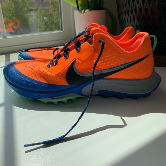 Size 8 - Nike Air Zoom Terra Kiger 7 Total Orange 2021 - Picture 3 of 9